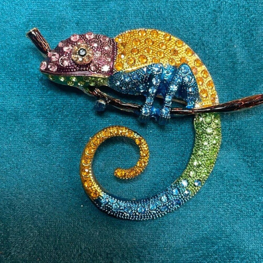 Chameleon Rhinestone Chameleon Lizard Brooch Stunner Brooch